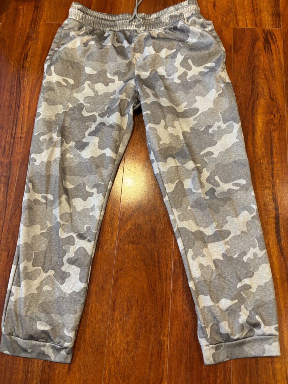 Xersion Gray Camo Kids Jogger Pants